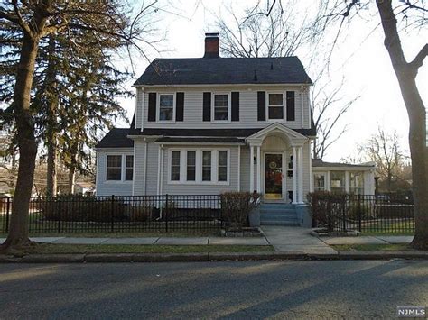 The -- sqft single family home is a 4 beds, 3 baths property. . Englewood nj zillow